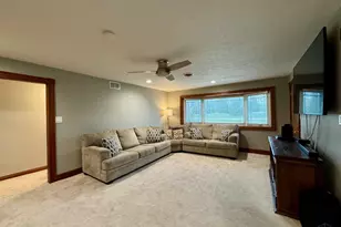 8611 Butler Warren Rd, West Chester, OH 45069 - Photo 9