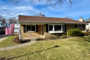 8611 Butler Warren Rd, West Chester, OH 45069 - Photo 1