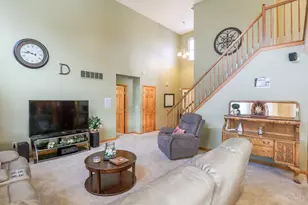 1136 Stewarton, Pierce Township, OH 45102 - Photo 3