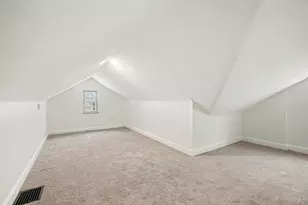 3823 Applegate Ave, Cheviot, OH 45211 - Photo 5