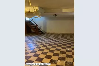 5982 Belmont Avenue, Cincinnati, OH 45224 - Photo 9