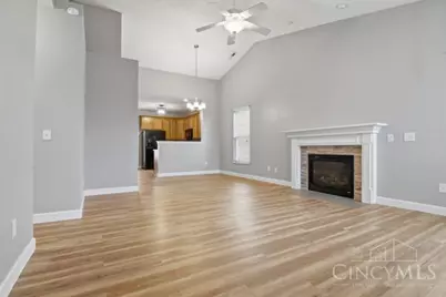 4243 N Yorkshire Square, Union Township, OH 45245 - Photo 13