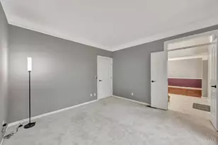 6285 Cherry Lane Farm Dr, West Chester, OH 45069 - Photo 9