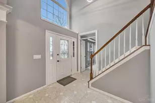 6285 Cherry Lane Farm Dr, West Chester, OH 45069 - Photo 5