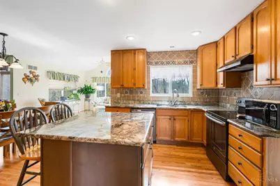 3843 Indian Brave Trail, Miami Township, OH 45002 - Photo 9