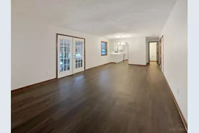 1110 Deerhaven Court, Miami Township, OH 45140 - Photo 7