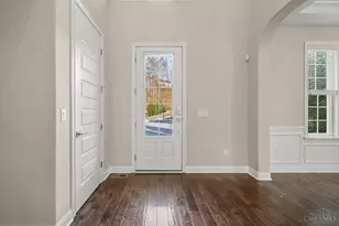 4051 Falling Creek Ct, Sharonville, OH 45241 - Photo 3