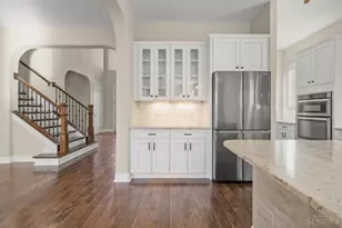 4051 Falling Creek Ct, Sharonville, OH 45241 - Photo 9