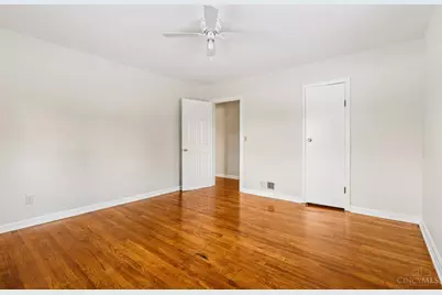 6891 Fields Ertel Road, Sycamore Township, OH 45241 - Photo 19