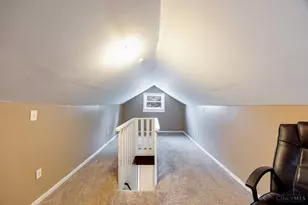 7026 River Rd, Cincinnati, OH 45233 - Photo 19