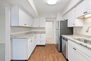 3563 Amberacres Dr, Cincinnati, OH 45237 - Photo 9