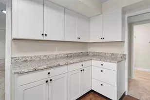 3563 Amberacres Dr, Cincinnati, OH 45237 - Photo 13