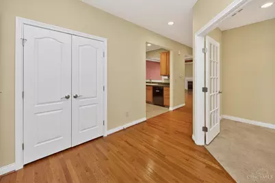 808 Townscapes Court, Miami Township, OH 45140 - Photo 3