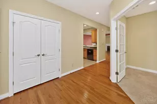 808 Town Scapes Ct, Miami Township, OH 45140 - Photo 3