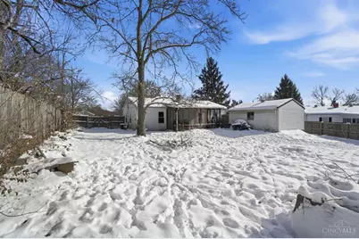 9695 Fernbrook Court, Springfield Township, OH 45231 - Photo 21