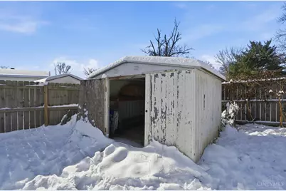 9695 Fernbrook Court, Springfield Township, OH 45231 - Photo 23