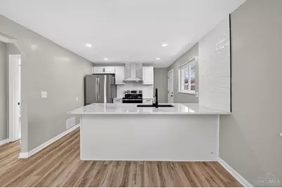 4023 Washington Avenue, Cheviot, OH 45211 - Photo 11