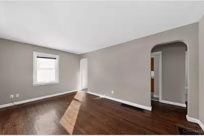 4730 Prosperity Place, Cincinnati, OH 45238 - Photo 9