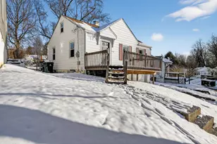 4730 Prosperity Pl, Cincinnati, OH 45238 - Photo 1