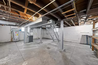 2729 Ruberg Avenue, Cincinnati, OH 45211 - Photo 29