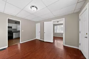 2729 Ruberg Ave, Cincinnati, OH 45211 - Photo 9