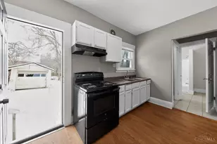 2729 Ruberg Ave, Cincinnati, OH 45211 - Photo 17