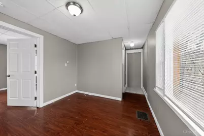 2729 Ruberg Avenue, Cincinnati, OH 45211 - Photo 11