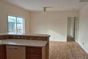 11571 Milner Rd, Fairfield Twp, OH 45135 - Photo 9