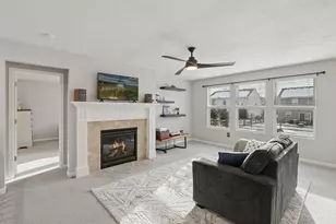 487 Woodbine Ct, Hamilton Township, OH 45039 - Photo 3