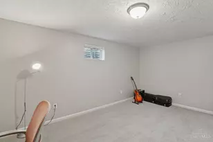 487 Woodbine Ct, Hamilton Township, OH 45039 - Photo 33