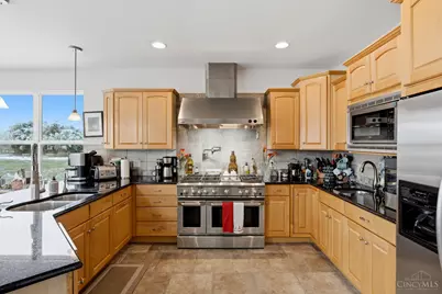 1005 Arabian Run Drive, Washington Township, OH 45113 - Photo 17