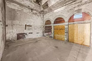 8 W 4th St, Cincinnati, OH 45202 - Photo 13