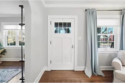 3845 Indianview Avenue, Mariemont, OH 45227 - Photo 7