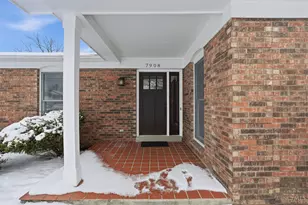 7908 Tawna Dr, West Chester, OH 45069 - Photo 3