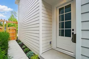 1225 Corbett St, Cincinnati, OH 45208 - Photo 5