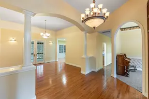 914 Hickory Trail Dr, Wilmington, OH 45177 - Photo 5