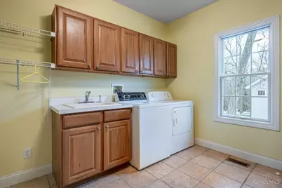 914 Hickory Trail Drive, Wilmington, OH 45177 - Photo 17