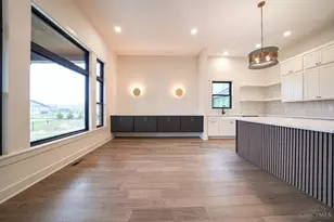 1226 Normandy Rue, Clearcreek Twp., OH 45458 - Photo 7