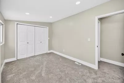 2033 Sundale Avenue, Cincinnati, OH 45239 - Photo 37