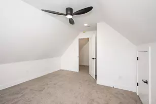 1743 Hanfield St, Cincinnati, OH 45223 - Photo 39