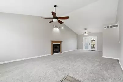 125 Hollytree Drive, Monroe, OH 45044 - Photo 5