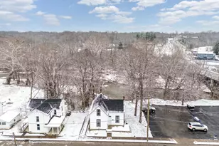 134 N Front St, Williamsburg, OH 45176 - Photo 3