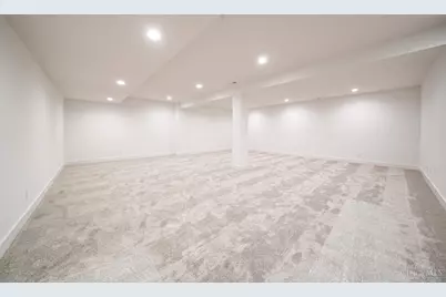 9155 Remy Ct, Clearcreek Twp., OH 45458 - Photo 37