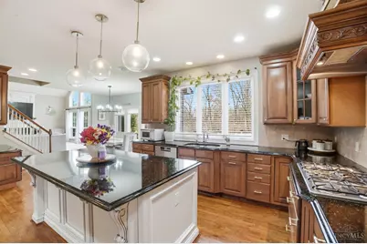 6681 Sandy Shores Drive, Miami Township, OH 45140 - Photo 15