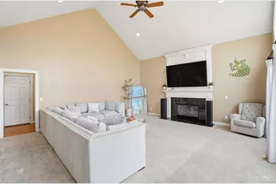 6681 Sandy Shores Drive, Miami Township, OH 45140 - Photo 7