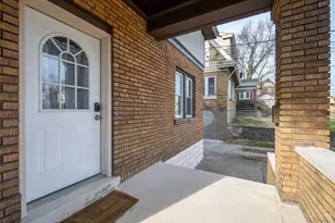 1147 Olivia Ln, Cincinnati, OH 45238 - Photo 3