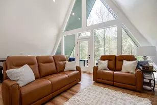 919 Ward Rd, Chester Township, OH 45177 - Photo 9