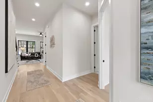 3658 Stettinius Ave, Cincinnati, OH 45208 - Photo 5