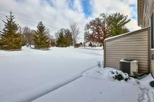 3916 Enterprise Cir, Colerain Township, OH 45252 - Photo 31