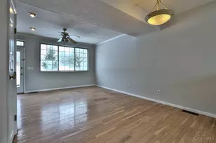 3916 Enterprise Cir, Colerain Township, OH 45252 - Photo 9